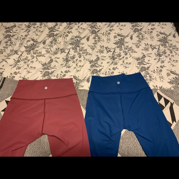 Lululemon leggings/ SOLD - Picture 1 of 8